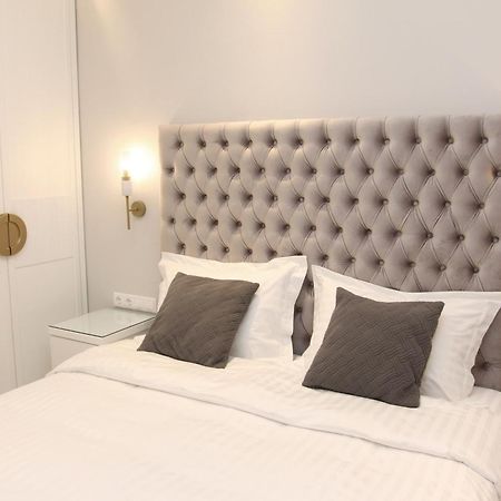 Central Metropolis Luxury Living Athens Exterior photo