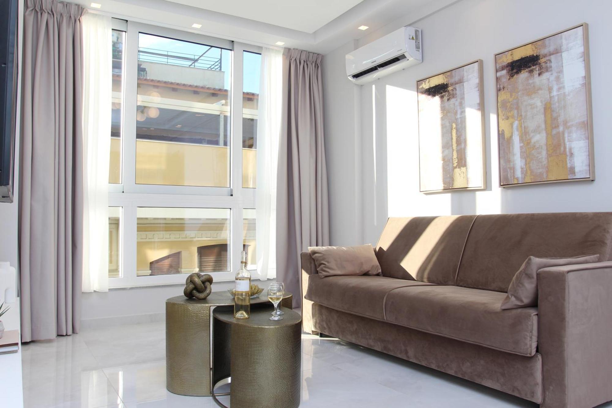 Central Metropolis Luxury Living Athens Exterior photo